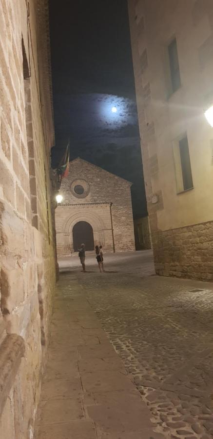 La Joya De Baeza: Historic Art Studio in UNESCO Heritage City Exterior photo